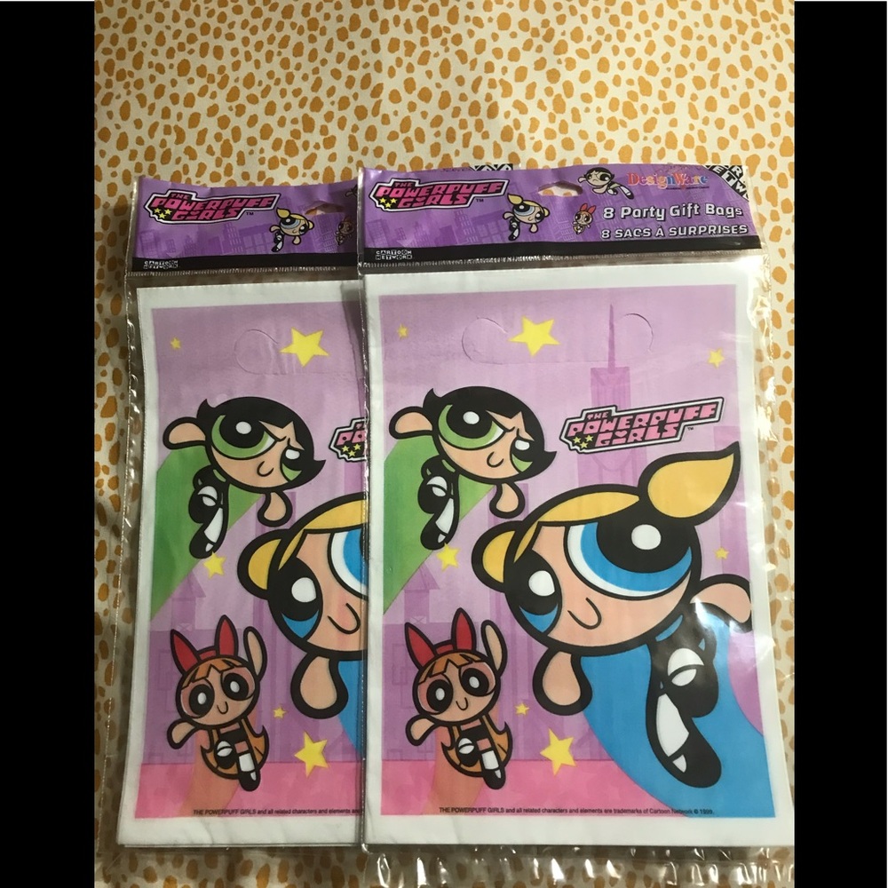 Two Never Opened Vintage Packs of 8 Powerpuff Girls Party Gift Bags. 6.5”x9”